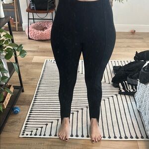 Chic Black High-Rise Leggings